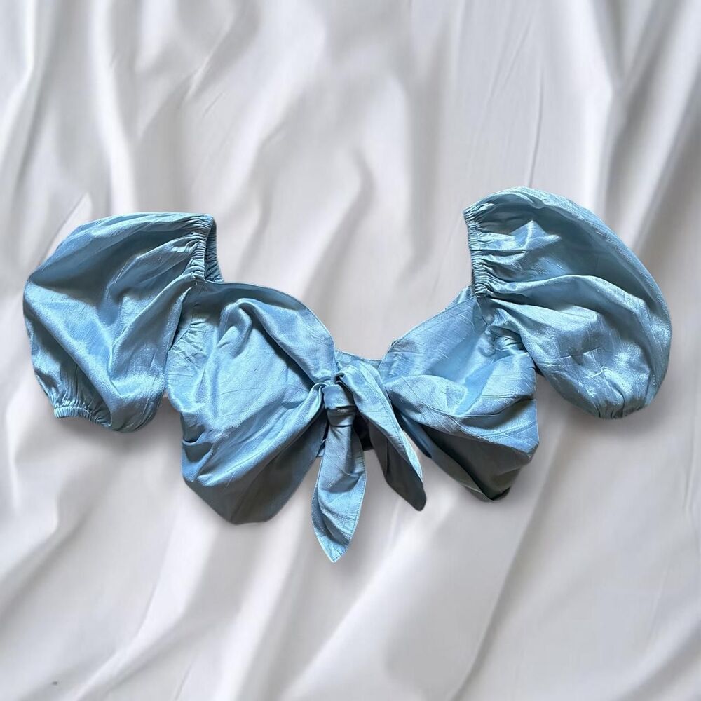Nonchalant Label Silk Crop Top